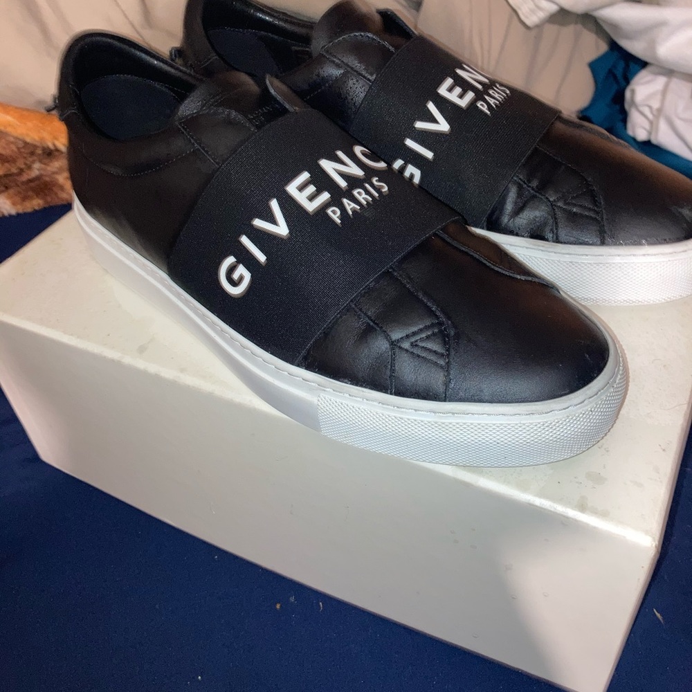 Givenchy slip ons - Picture 2 of 3
